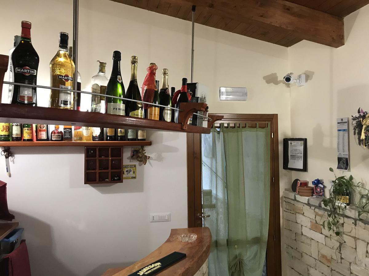 בית הארחה פרנקווילה אל מארה 	Lo Scacciapensieri מראה חיצוני תמונה